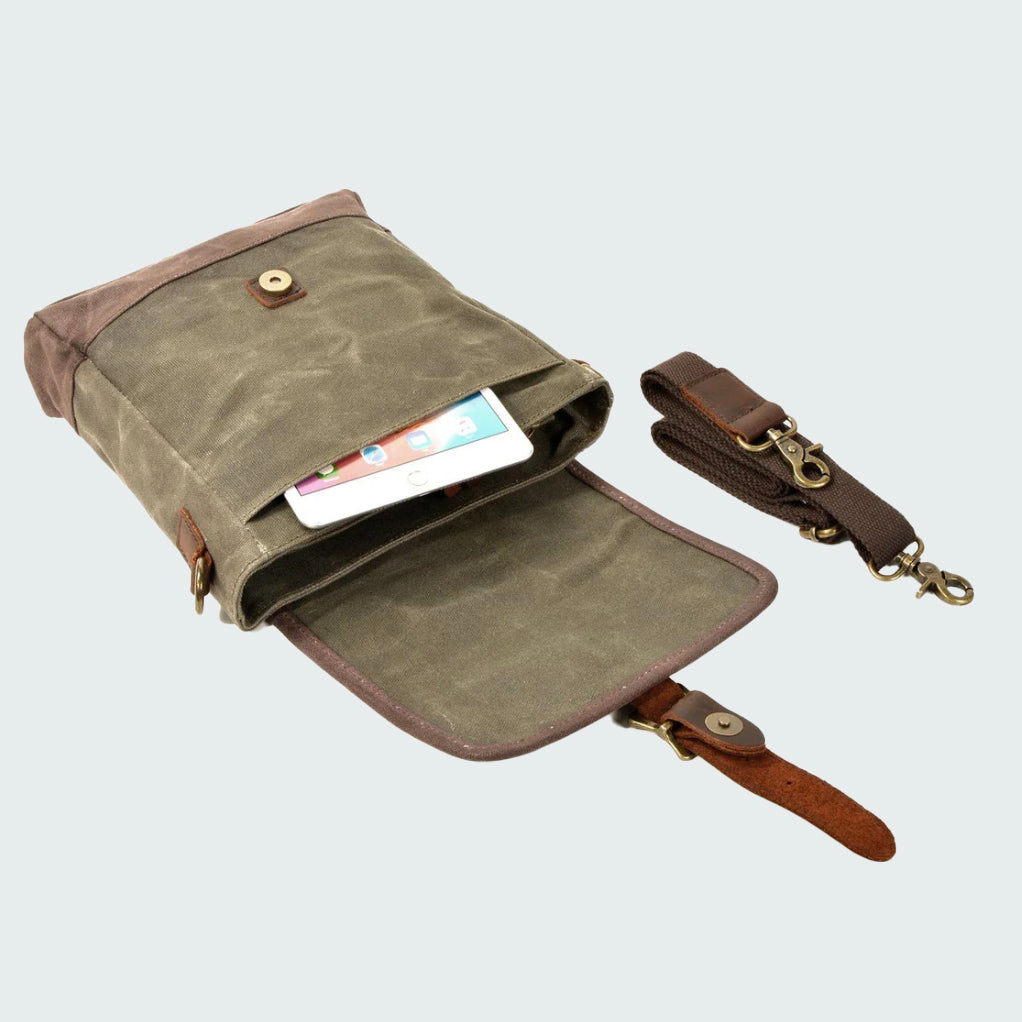 Dakota - Waxed Canvas Crossbody Bag