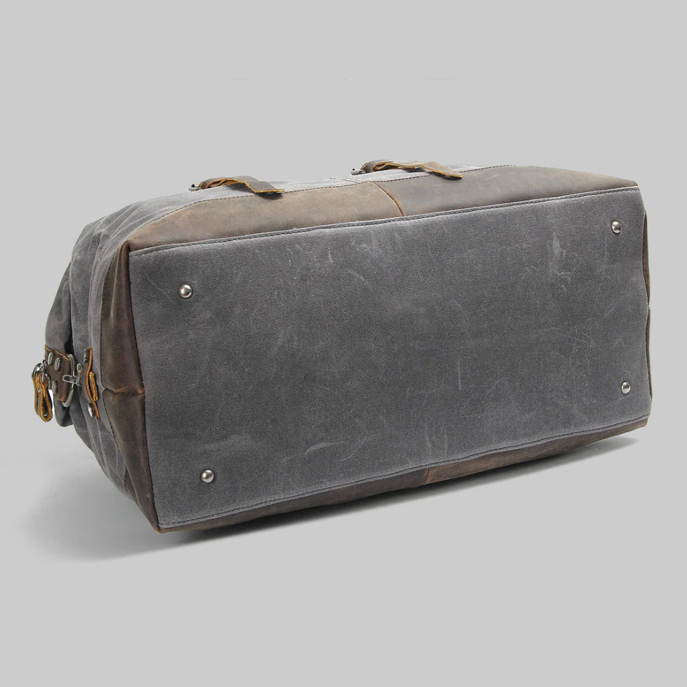 Valour - Premium Duffle Bag